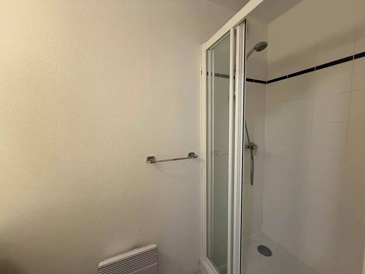 Ganze Wohnung, Ferienwohnung 6 Betten gut belichtet in Saint-Jean-d'Arves, Region Saint-Jean-de-Maurienne