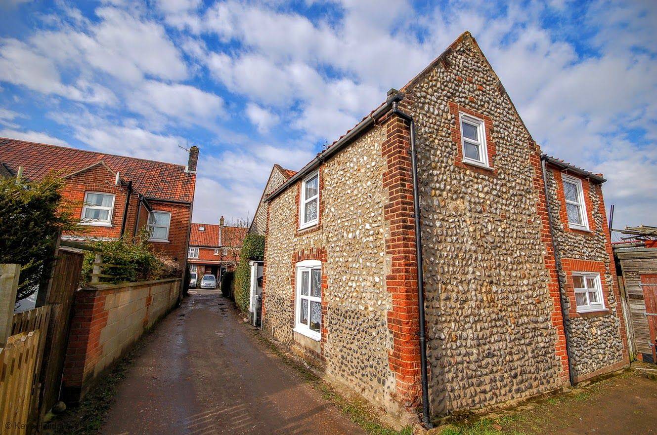 Branthan Cottage, Sheringham - short breaks available all year in Sheringham, Norfolk Coast