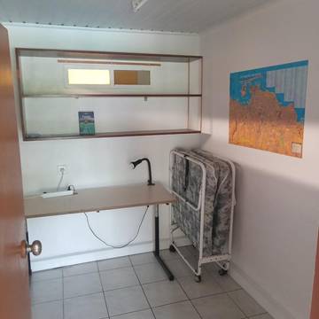 Gîte pour 2 personnes, avec piscine dans Paea