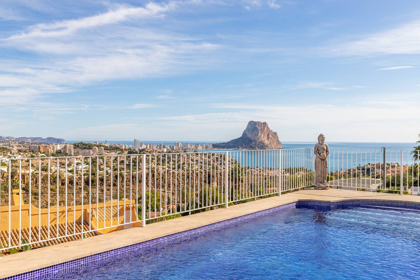 Villa 'Sol Y Mar' with Private Pool, Wi-Fi and Air Conditioning in Maryvilla, Costa Blanca