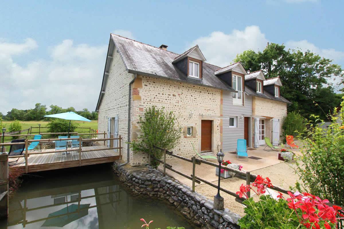 Cottage for 2 People in Miossens-Lanusse, Pau region
