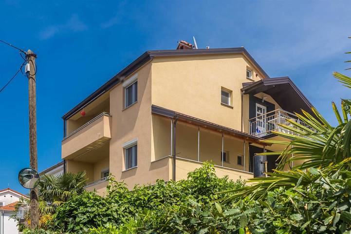 Studio für 3 Personen, mit Balkon in Njivice - 2