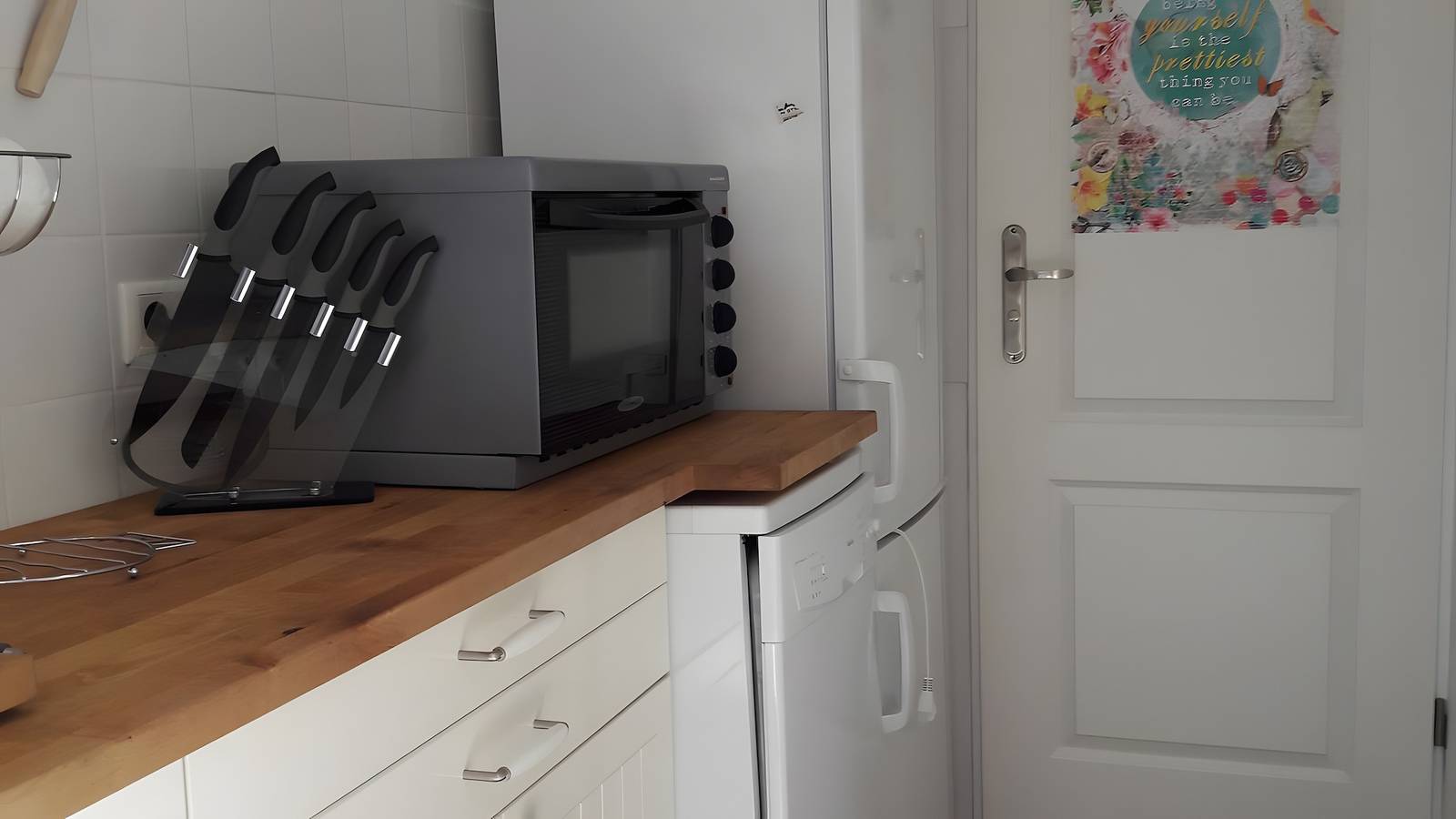 Vakantiehuis 'Italiaanse Sfeer in Spandau' met Privéterras & Tuin, foto 11