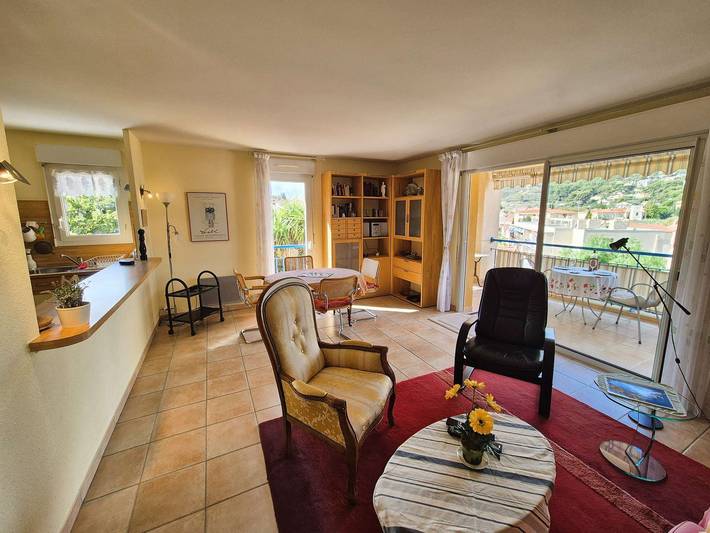 Apartamento vacacional entero, 3 rooms, in the heart of Saint Mandrier village in Saint-Mandrier-sur-Mer, Costa mediterránea (Francia)