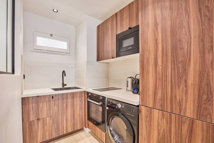 Apartamento vacacional entero, The Parisian Suite / Center of Paris in París, Isla de Francia