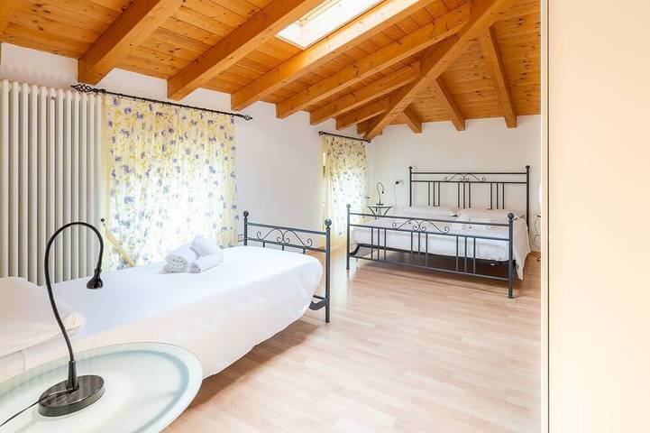 Appartement de vacances pour 3 personnes, avec sauna ainsi que piscine et jardin, animaux acceptés - 1