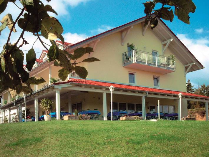 Hotel für 2 Personen, mit Balkon/Terrasse und Balkon in Bogen