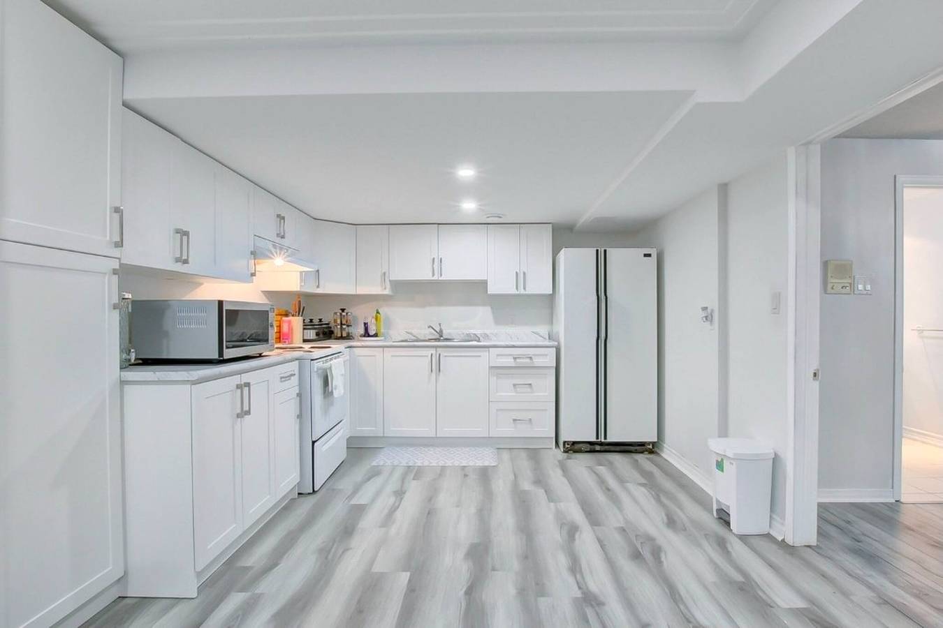 Una casa molto tranquilla in Oshawa, Lago Ontario (Kanada)