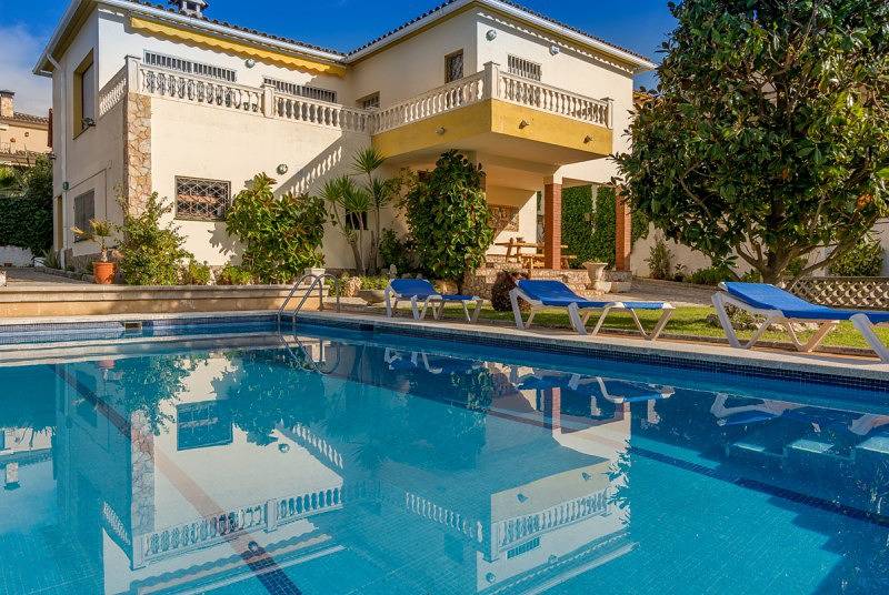 Casa vacanza a Costa Brava a partire da 294€ a notte