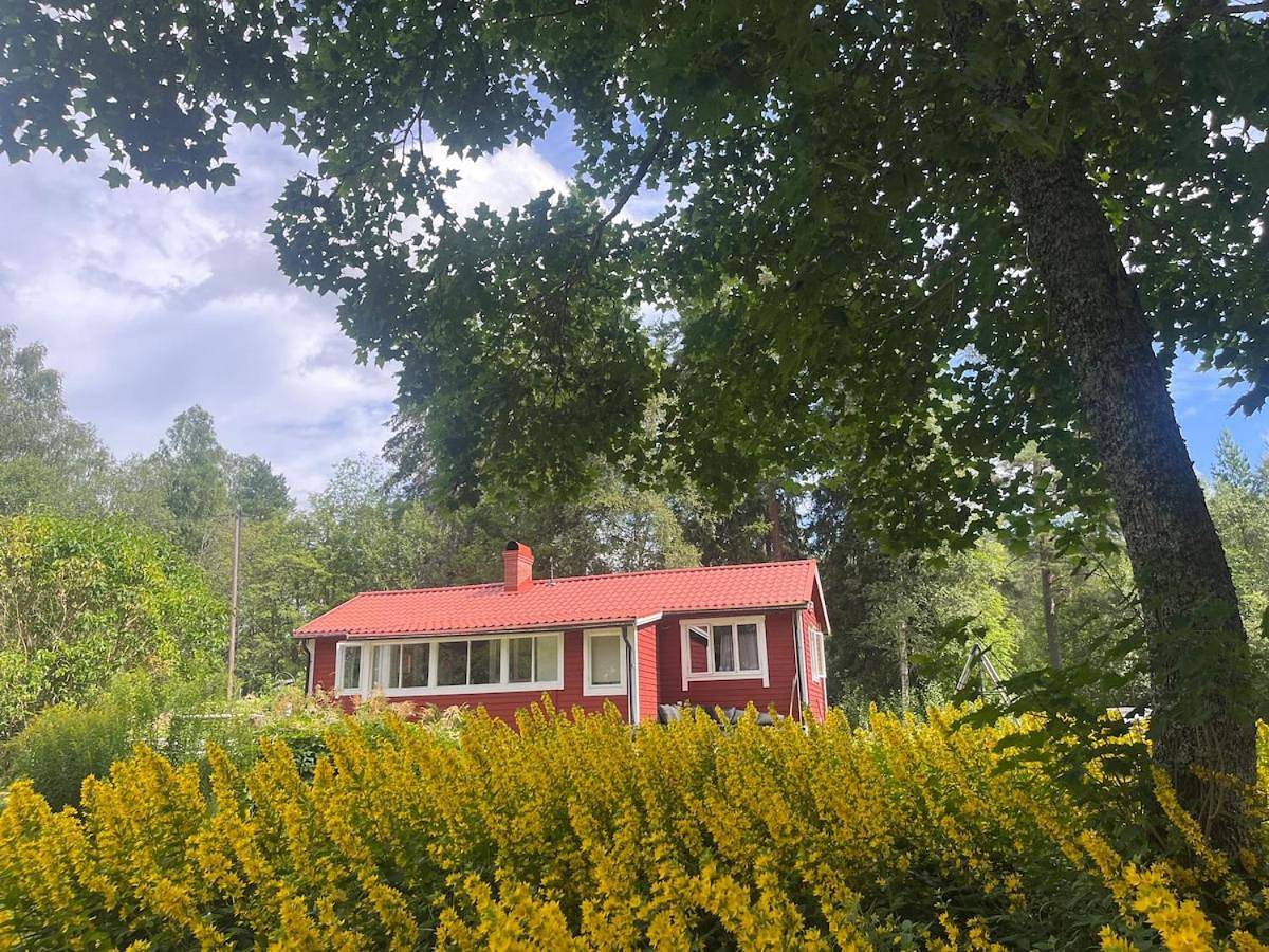 Stuga lilla Vilången in Storfors, Vänern