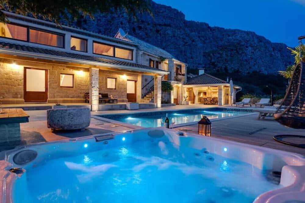 Casa vacanza a Jessenizze a partire da 522€ a notte