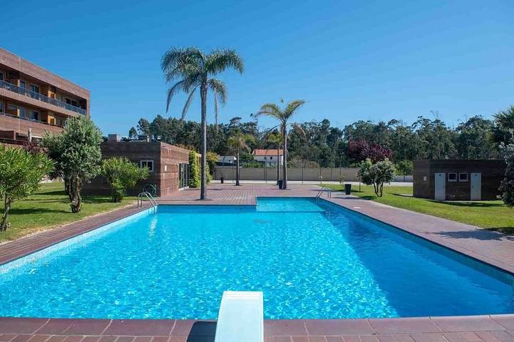 Apartamento para 5 personas, con jacuzzi además de piscina y jardín en Vila Nova de Gaia
