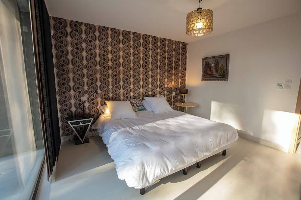 5-bedroom villa close to mediterranean sea. Great view, super calm in Provence in Gémenos, Marsella region