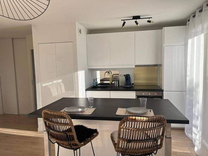 Appartement de vacances pour 4 personnes, avec Balcon ainsi que Terrasse et Piscine