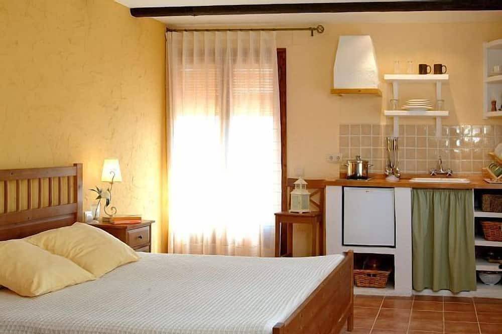 Self catering La Ginesta rural for 20 people in Canyelles (Barcelona), Garraf
