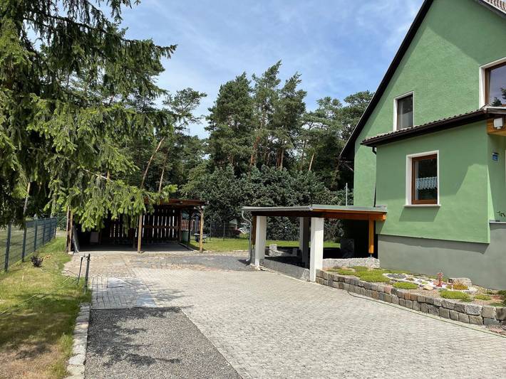 Ferienwohnung für 11 Personen, mit Sauna und Terrasse sowie Garten in Hoyerswerda - 4