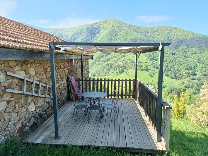 Gîte pour 8 personnes, avec jardin et vue à Rivèrenert - 3