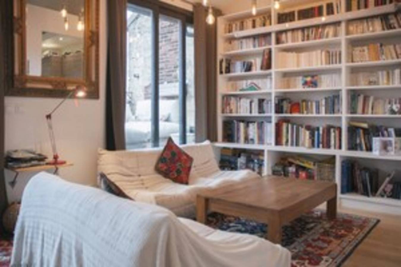Entire apartment, Duplex 124 M2 With Wifi Terrasse In Saint Ouen in Saint-Ouen, Seine-Saint-Denis