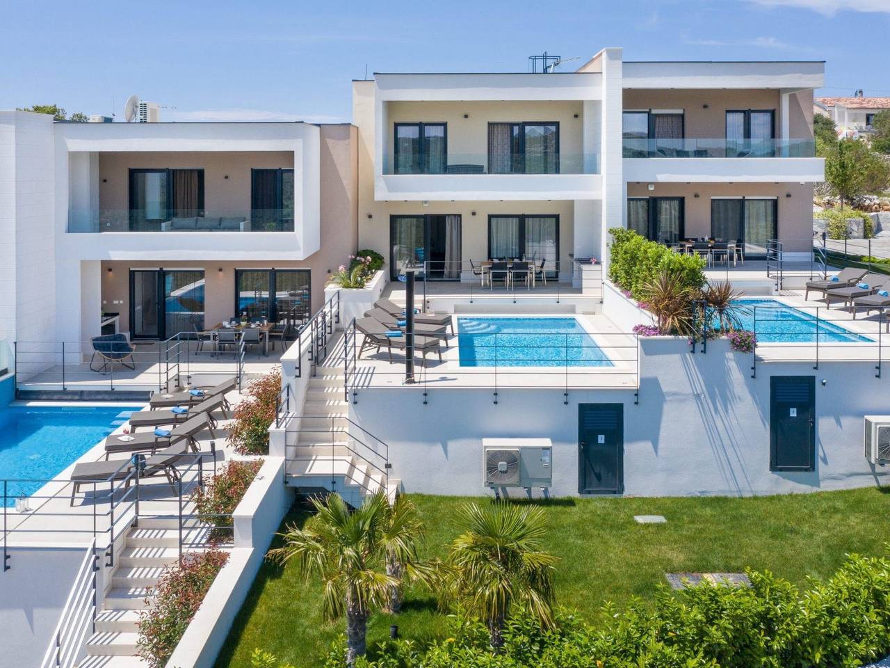 Ferienvilla "Orangenbaum" mit Blick auf das Wasser in Vinisce, Condado de Split-Dalmacia