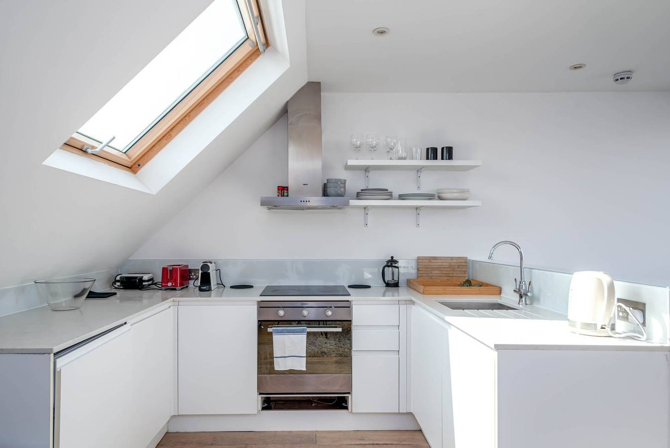 Entire apartment, Guestready - West Kensington Home in Hammersmith and Fulham, London