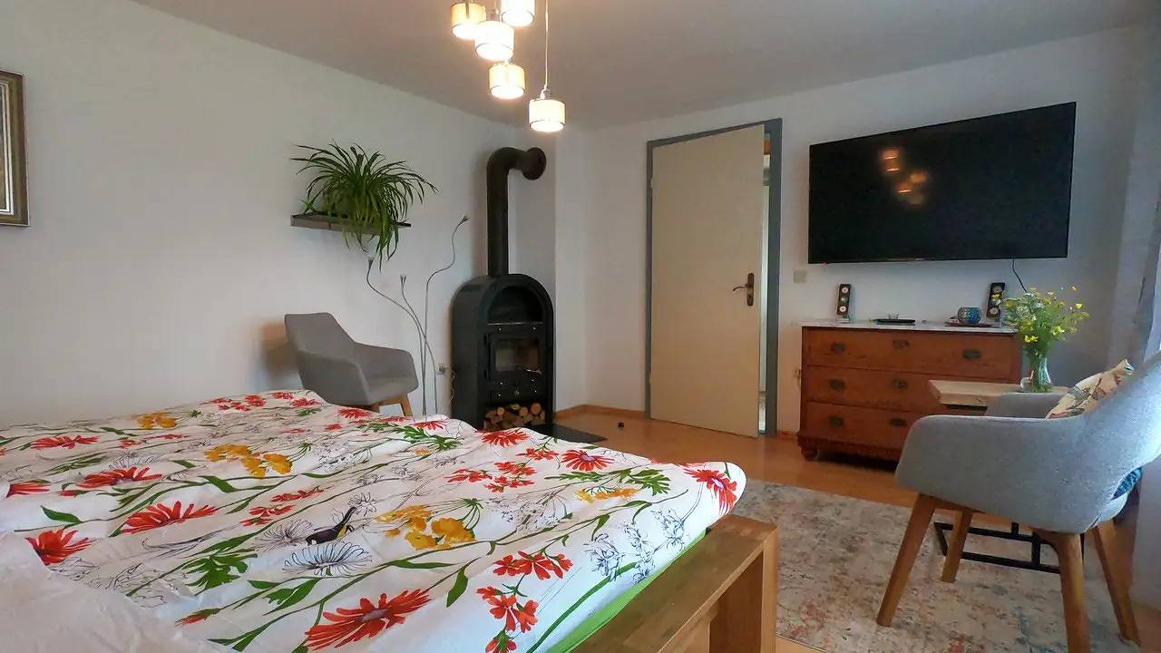Ganze Ferienwohnung, Ferienwohnung für 3 Personen (43 m²) in Altenstadt (Oberbayern) in Altenstadt (Schongau), Romantische Straße