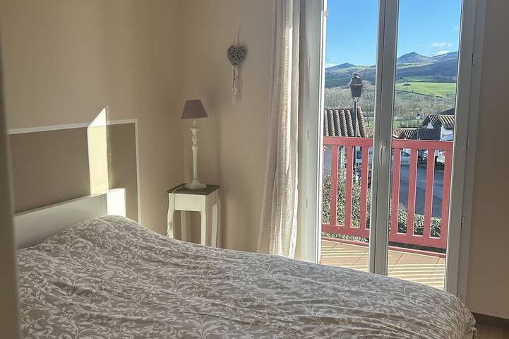 Location de vacances pour 6 personnes, avec jardin à Saint-Pée-sur-Nivelle - 2