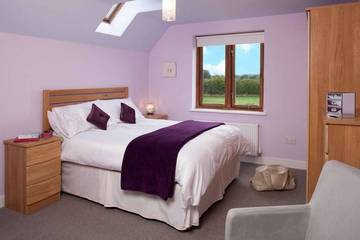 Glamping for 8 People in Herefordshire, West Midlands, Photo 4