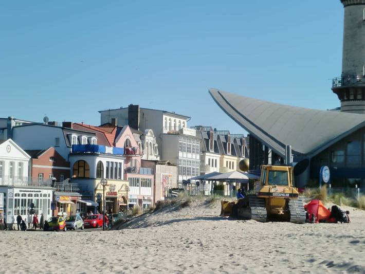 Ferienwohnung für 3 Personen, mit Balkon und Terrasse in Warnemünde - 2