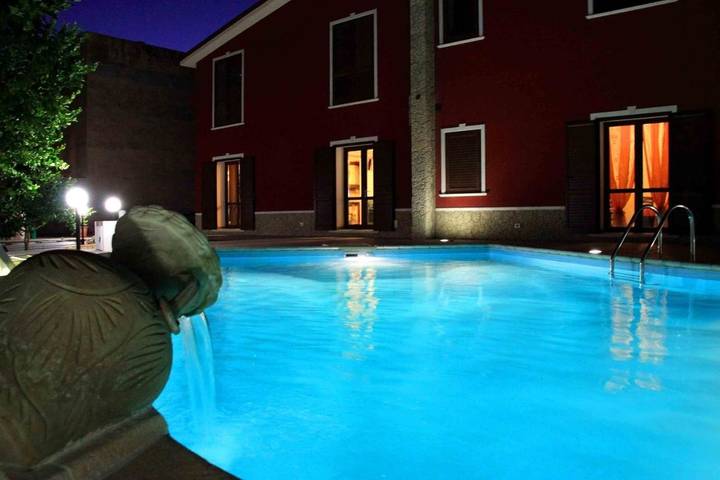 Bed and Breakfast für 3 Personen, mit Balkon und Terrasse sowie Garten und Pool