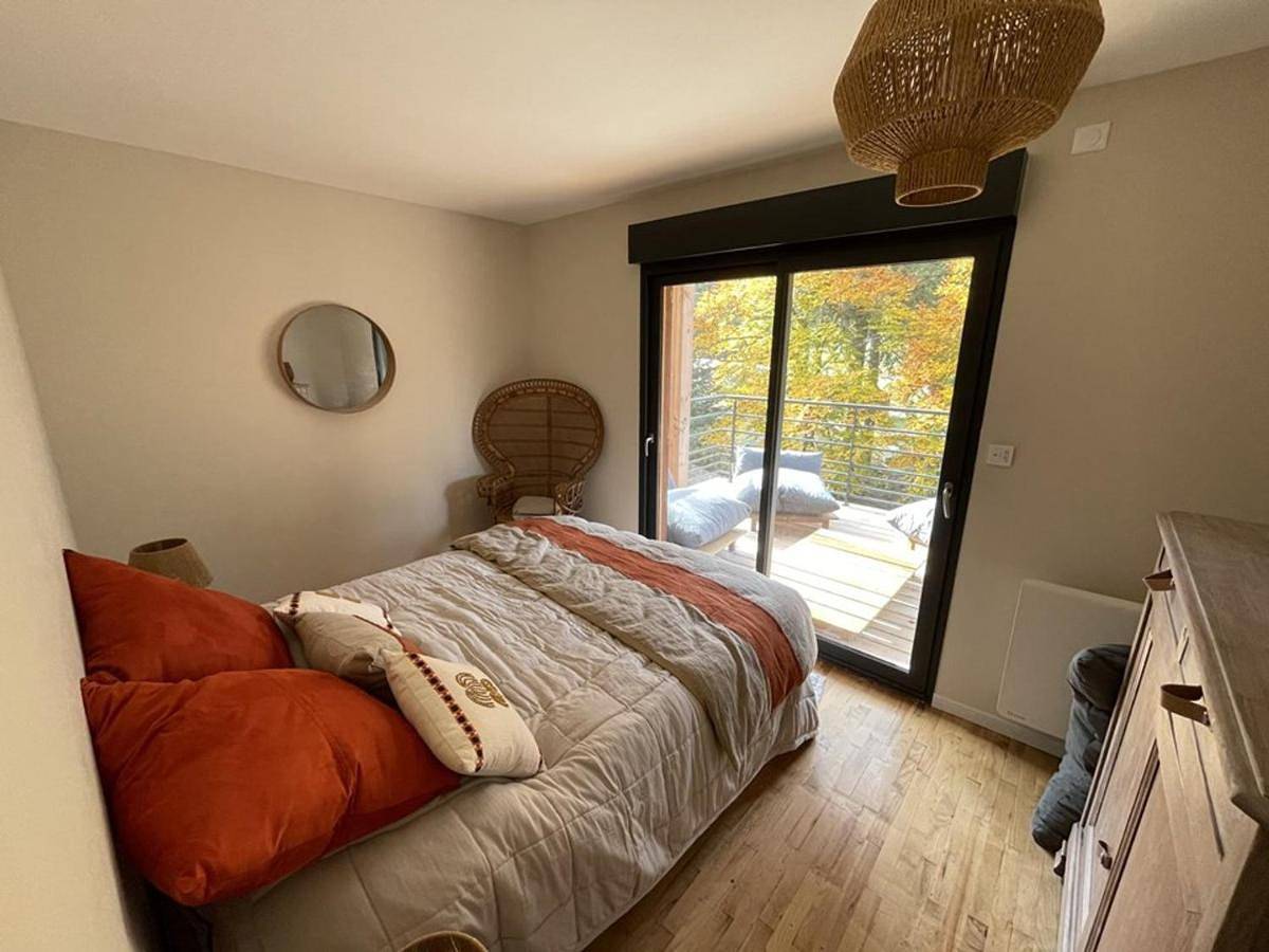 Chalet spacieux au cœur de la station, 8 pers, à 2 pas des pistes - Fr-1-787-103 in Le Lioran, Laveissière