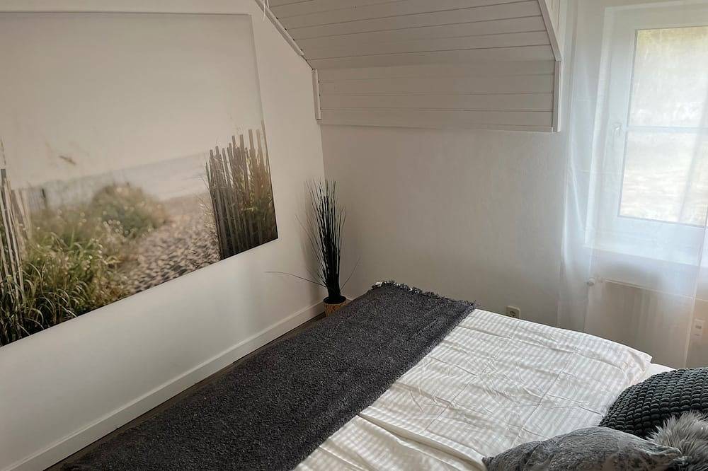 Ganze Wohnung, Apartment Seebrise Velden - nur 500 meter vom See! Neu! in Velden am Wörther See, Villach-Land