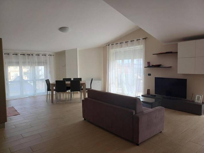 Chambre d’hôte pour 2 personnes, avec Balcon ainsi que Terrasse et Vue à Melissa