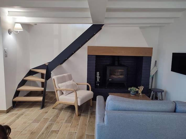 Location de vacances pour 5 personnes, avec terrasse et jardin à Fiquefleur-Équainville