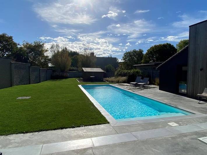 Location de vacances pour 12 personnes, avec piscine ainsi que jardin et sauna à Lo-Reninge - 4