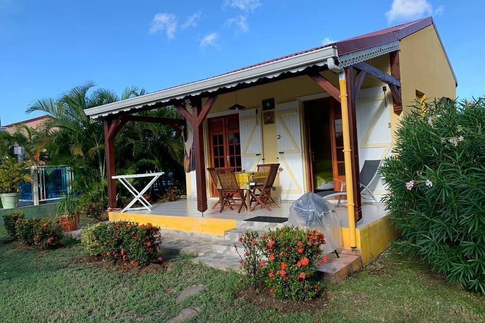 Toumblak - Bungalow with swimming pool 5 minutes from the beach in Saint-Louis (Antilles), Guadeloupe