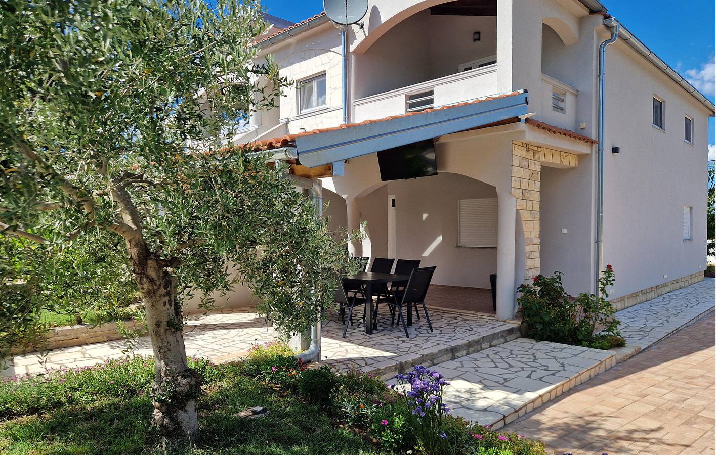Casa vacanza a Zara a partire da 186€ a notte