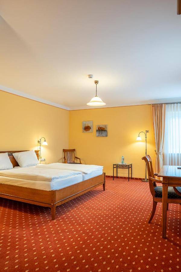 Hotel für 2 Personen, mit Terrasse und Sauna in Neuenrade