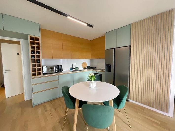 Gîte pour 4 personnes, avec Balcon et Jacuzzi ainsi que Terrasse et Vue à Bagnolet - 3