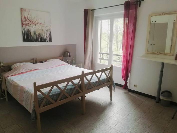 Location de vacances pour 8 personnes, avec jardin et vue ainsi que vue sur le lac et piscine à Montarnaud - 4