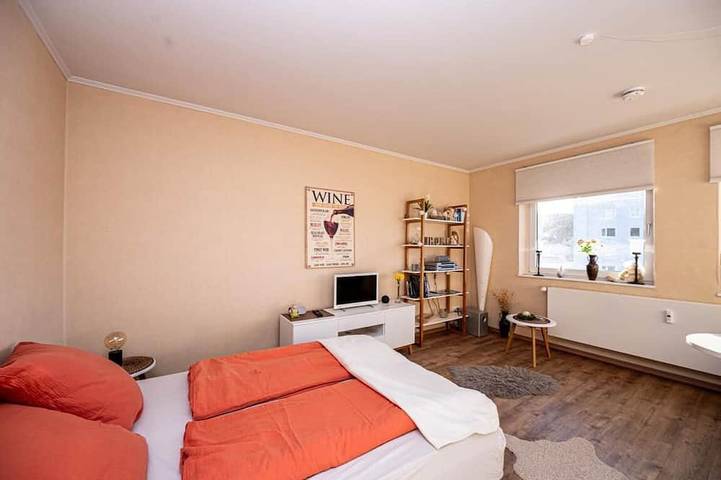 Ganze Wohnung, Komplett eingerichtetes Appartment für max. 2 Personen in 38259 Salzgitter-Bad in Salzgitter-Bad, Salzgitter