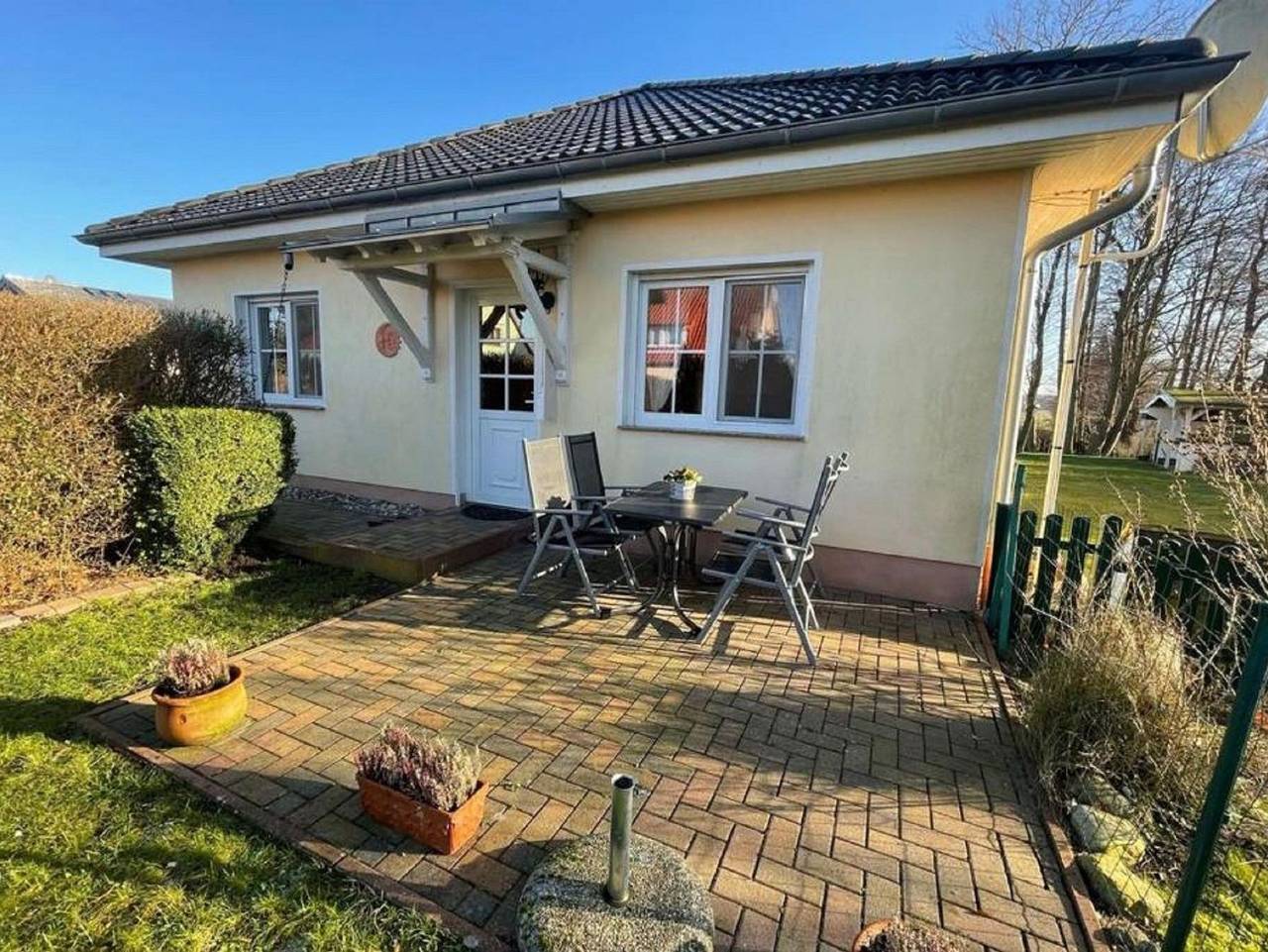 Ganze Ferienwohnung, Ferienwohnung Ottosin mit Terrasse und Garten in Dargen, Usedom