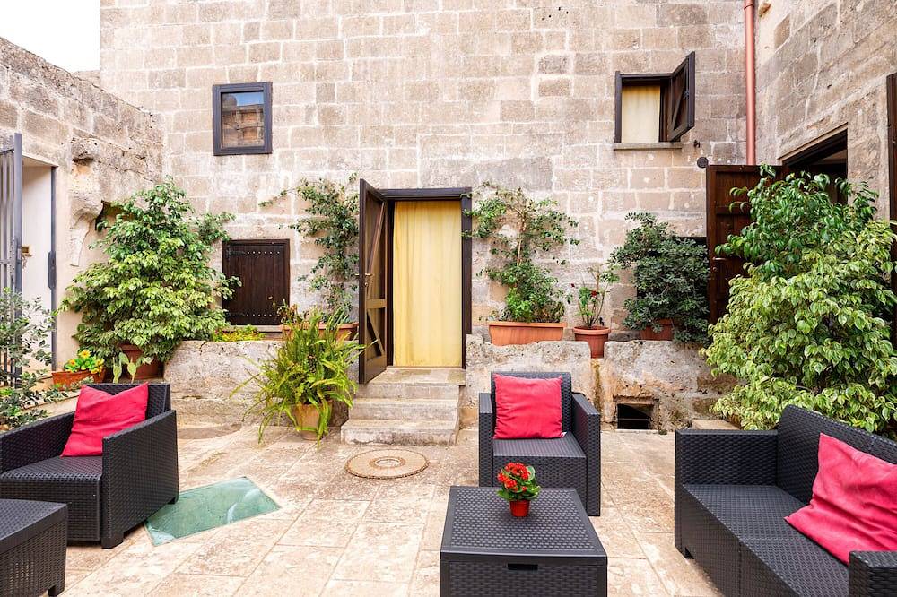 Casa vacanze \"La Corte Dei Templari Sidney\" - animali domestici ammessi, terrazza e Wi-Fi in Maruggio, Golfo di Taranto