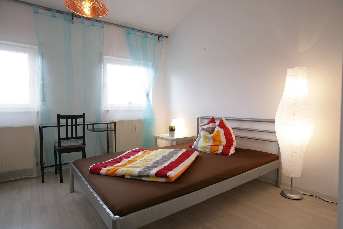 Apartamento vacacional entero, Schönes Apartment mit direkten Einkaufmöglichkeiten in Karlsruhe in Karlsruhe, Llanura del Rin