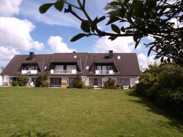 Ferienwohnung für 4 Personen, mit Balkon und Garten in Marne-Nordsee