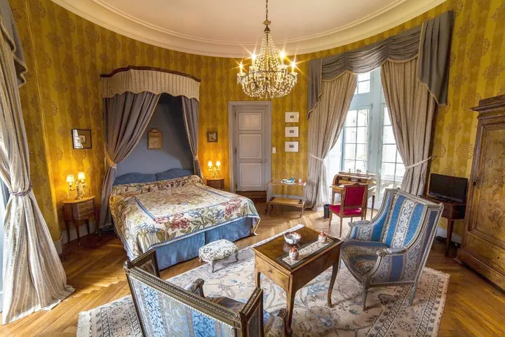 Chambre d’hôte pour 2 personnes, avec piscine ainsi que vue et jardin, animaux acceptés - 1