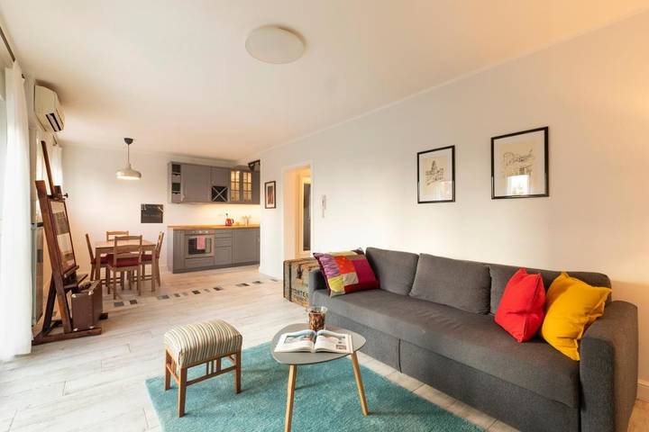 Ferienwohnung für 4 Personen, mit Terrasse und Ausblick in Rijeka