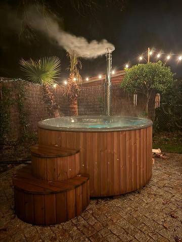 Gîte pour 2 personnes, avec jardin et jacuzzi à Saint-Médard-en-Jalles