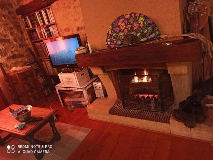 Maison de campagne pour 5 personnes, avec jardin, animaux acceptés à Thizy-les-Bourgs - 4