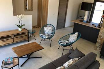 Gîte pour 6 personnes, avec jardin et terrasse à Palasca