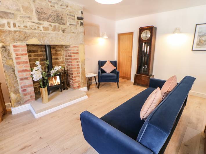 Log cabin for 4 people, with Garden in County Durham
